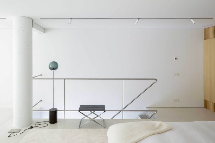 The Apartment by DO Architects
