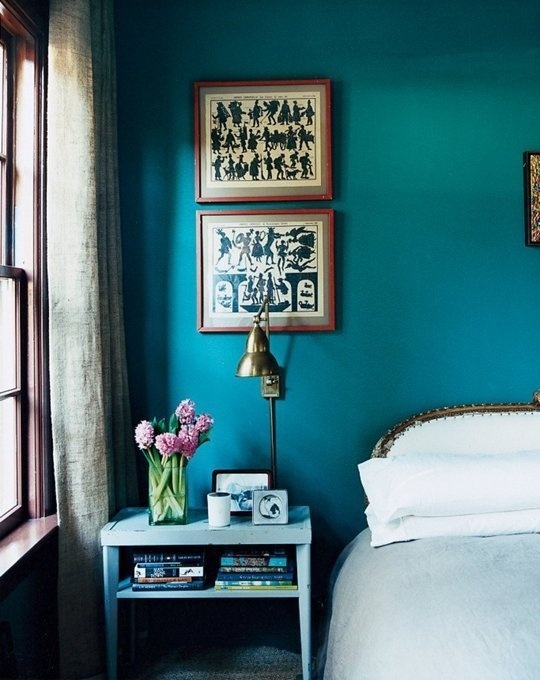 20+ Ways to Shake Up Your Look in the Bedroom | Apartment Therapy #interior #bedroom