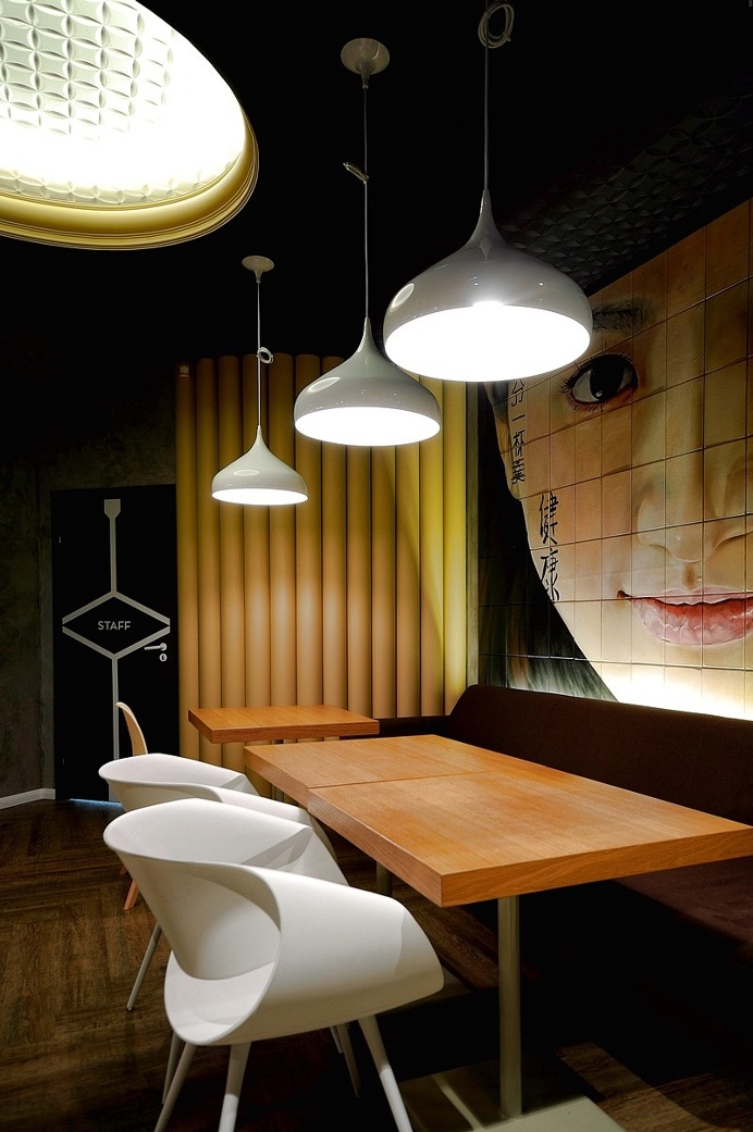 Red Cup Sochi – Retro Futuristic Interior by AllartsDesign