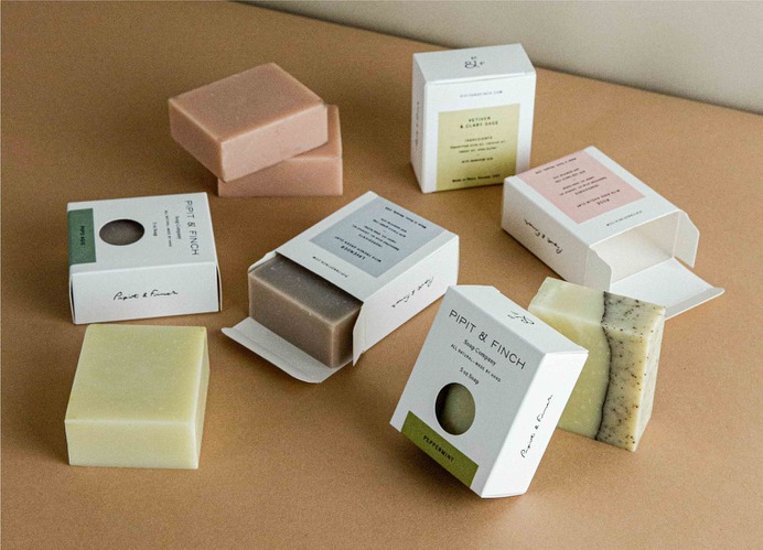 Pipit & Finch Identity - Mindsparkle Mag Saturday Studio designed the identity for Pipit & Finch – a brand that hand makes soap from all natural, botanical ingredients. #logo #packaging #identity #branding #design #color #photography #graphic #design #gallery #blog #project #mindsparkle #mag #beautiful #portfolio #designer