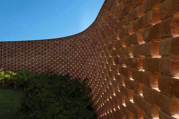 Planar House by Studio MK27 - Marcio Kogan