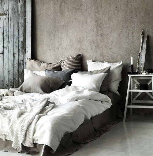 Tumblr #interior #wood #pillow #nature #bed #room