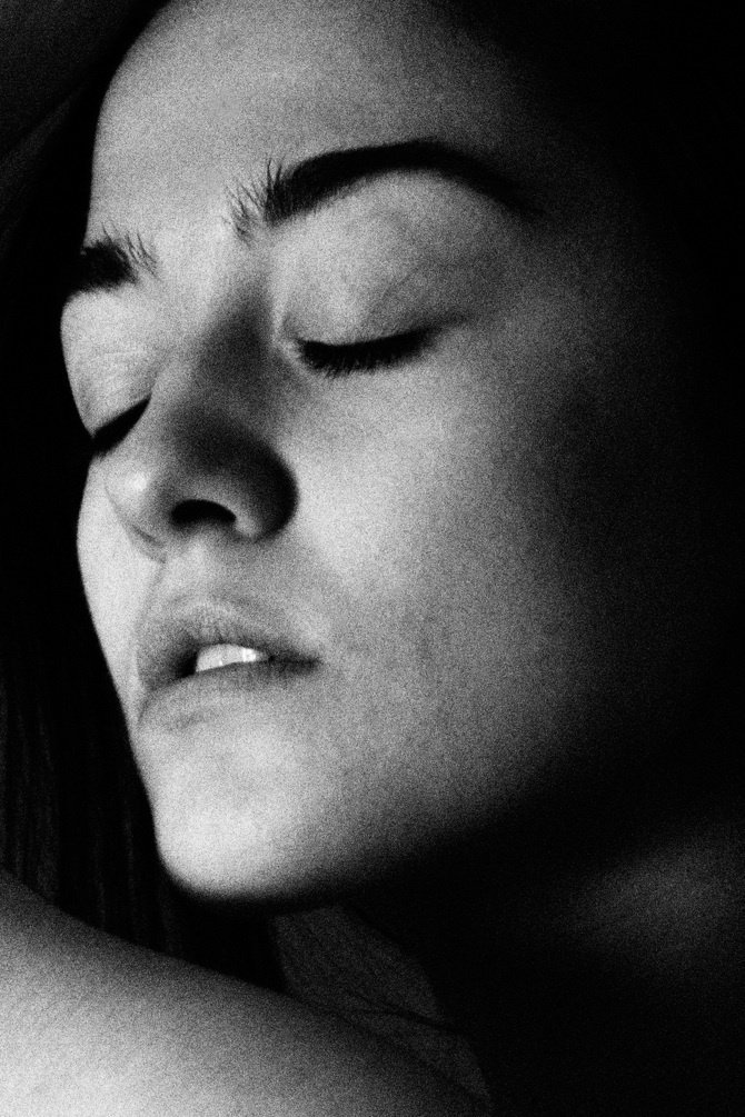 Dennis Andrianopoulos #photography #white #black #and