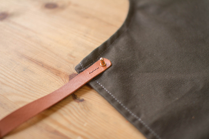 http://theworkbench.sg/v2/labour-love/ #apron #ryan #workbench #branding #design #graphic #the #craft #handmade #len #fashion #singapore
