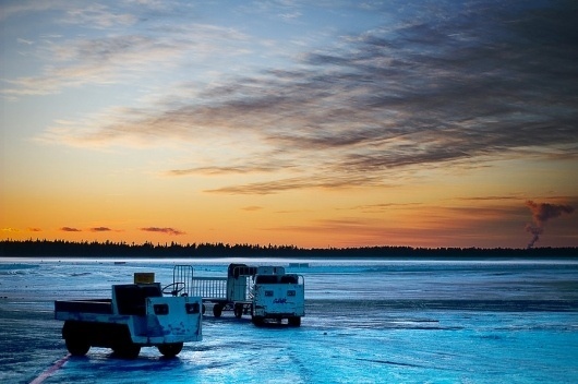 6609 by ~lassekorsgaard on deviantART #cargo #airport #sky