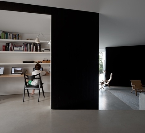 Dezeen » Blog Archive » C/Z House by SAMI arquitectos #portugal #black #architecture #white