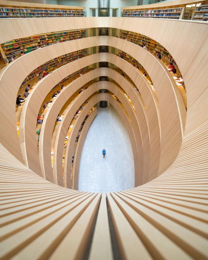 Library of the Law Faculty of the University of Zurich