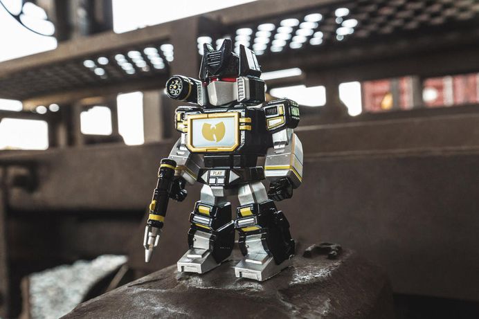 BAIT Wu-Tang Clan Transformers Figures SDCC 2018 San Diego Comic Con toys collectables figurines #DesignerToy #toy #object #transformer