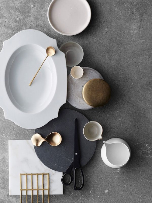 #vessels #plate #table