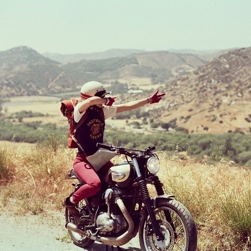 Source: jaminpaul #outdoors #photography #motorcycle