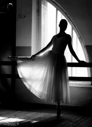 Sara Lindholm #white #ballerina #black #photography #and