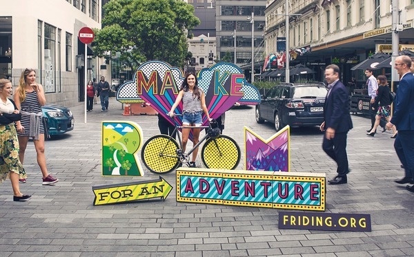 Friding Typography #fixie #installation #photo #friday #ride #friding #culture #craft #gear #photography #handmade #real #bike #type #3d