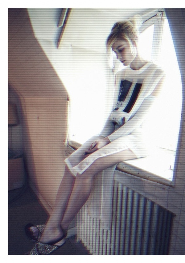 Delfine Bafort photographed by talented photographers, Sofia Sanchez and Mauro Mongiello for Modern Weekly China's latest fashion spre #fashion #photography #inspiration