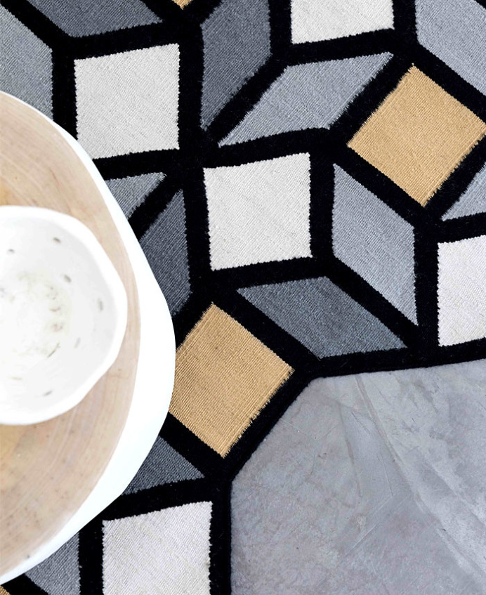 Visual Effects and Geometric Puzzle in the Latest GAN Kilim Collection - InteriorZine #floor #rugs #carpets