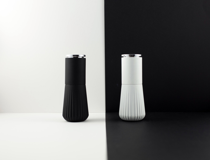 Salt and Pepper Grinders by George Riding
