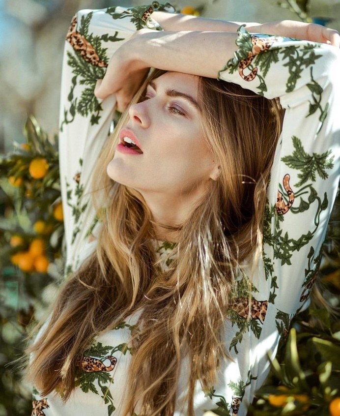 Conceptual Fashion Photography by Lauren Naylor