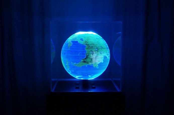 Globe: An Interactive Spherical Display - IPPINKA As technology makes its leaps and bounds, more and more of our dreams are able to be cemented in reality! Globe is a single ring of LEDs rotating 15 times a second in order to produce a spherical display of anything you wish!
