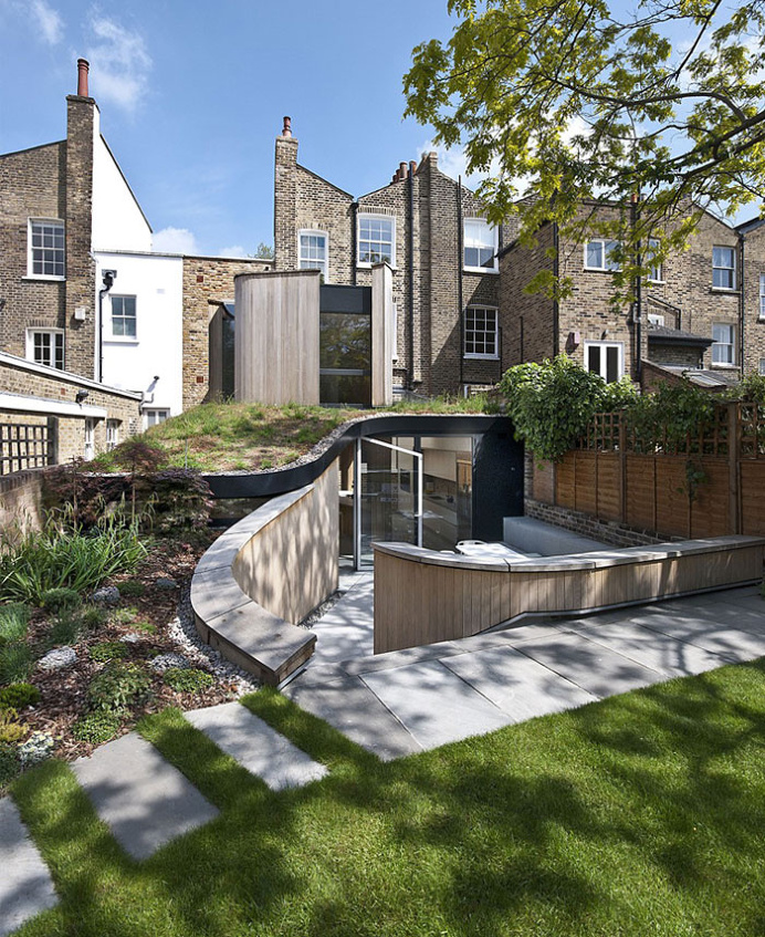 Smart Design Solution – an Extension of a Victorian House
