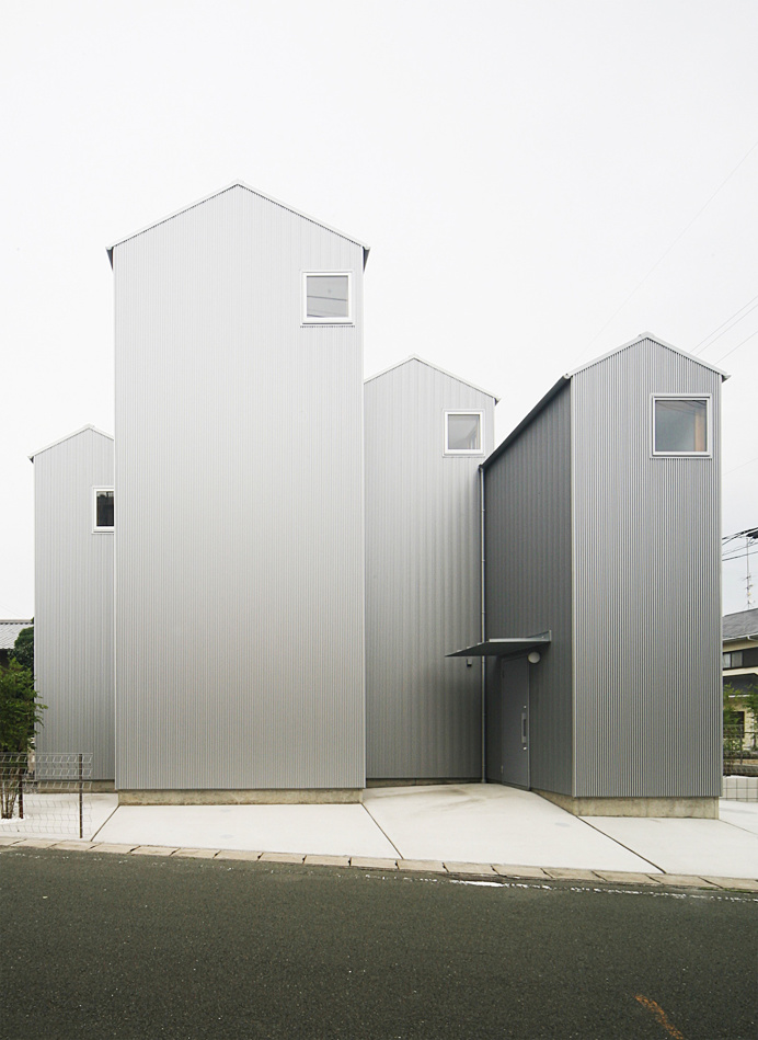House in Kosai