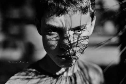 Portrait Photography by Antonio Ysursa I Art Sponge #photography #portrait #monochrome #family #antonio ysursa