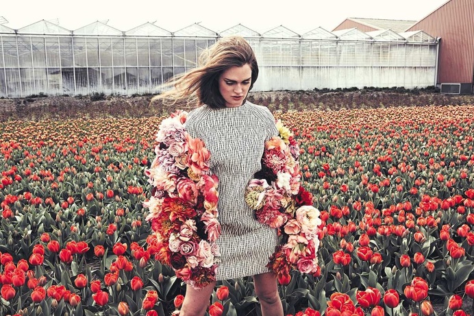 Glossy Fashion Photography by Nancy Schoenmakers