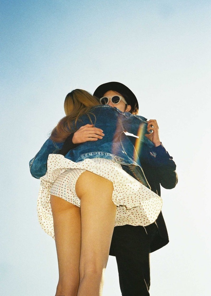 Vibrant 35mm Fashion Photography by Wang Wei
