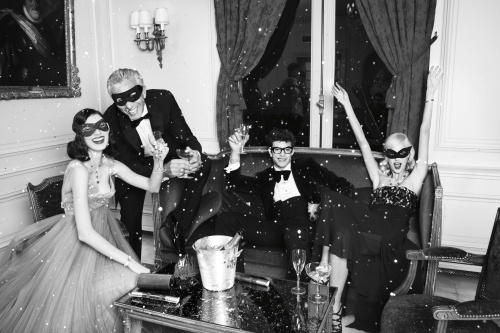 Habitually Chic®: Happy New Year! #people #direction #photography #holiday #art