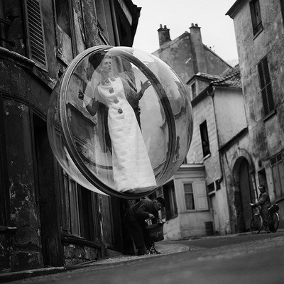 The Bubble series by Melvin Sokolsky | The Aubergine Notebook #fashion #photography