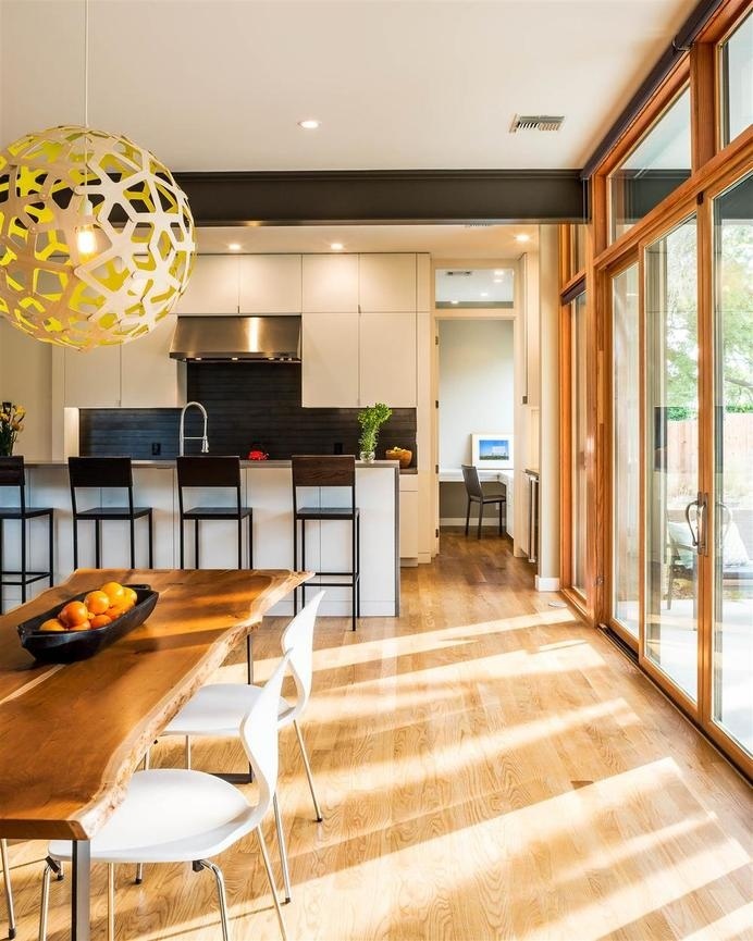 Modern architecture and spacious roof deck Barton Hills Residence - HomeWorldDesign (6) #house #interiors #home #texas #austin #architecture