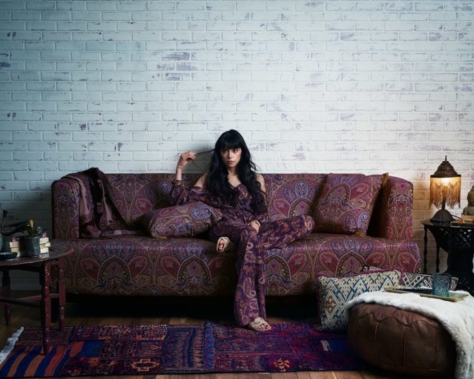 Couch Chameleons: Fine Art Portraits by Randal Ford