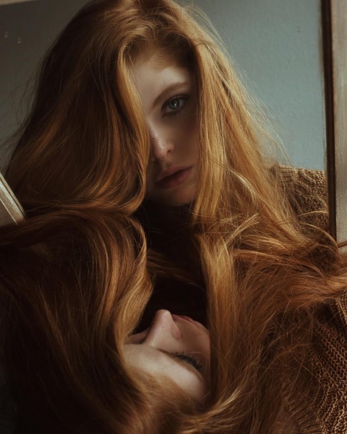 Incredible Natural-Light Female Portraits by Alessio Albi