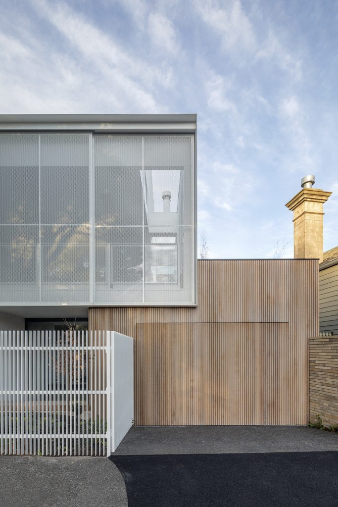 Balance & Seclusion – Nelson House by Neil Architecture