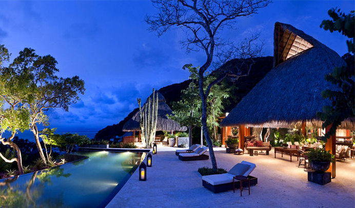 Vacation Villa Completely Open to the Mexican Pacific Bay paradise home #house #dream #home #architecture #outdoor