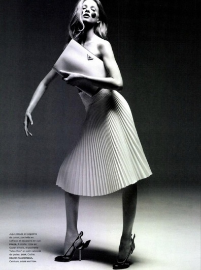 Merde! - Fashion photography extrasexy: Anna Selezneva... #fashion #photography