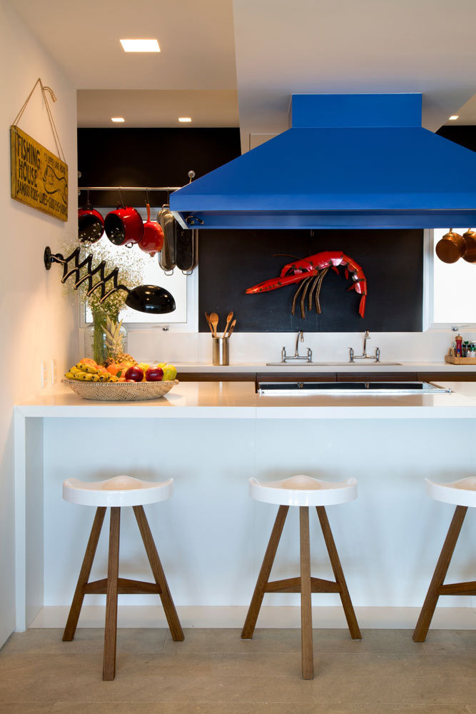 Copacabana apartment by Ourico Arquitetura - www.homeworlddesign. com (6) #interior #apartments #design #copacabana