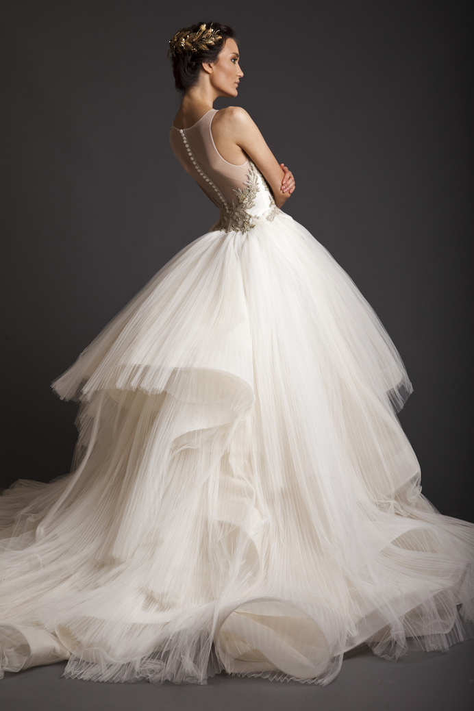 (2) Likes | Tumblr #fashion #wedding