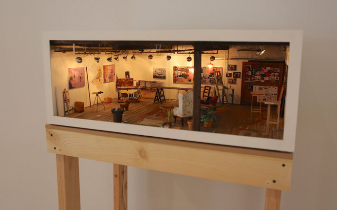 feel-big-live-small-exhibit-1.jpg #miniature #diorama #art