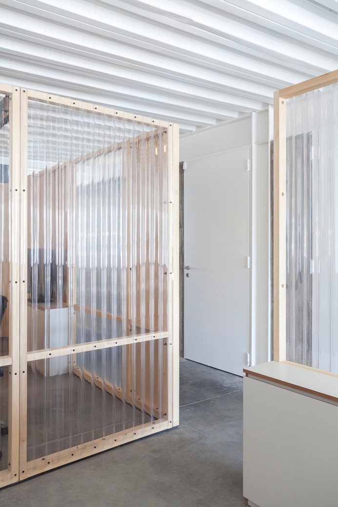 Circus BA by It Met. #itmet #workspace #simplicity #wall
