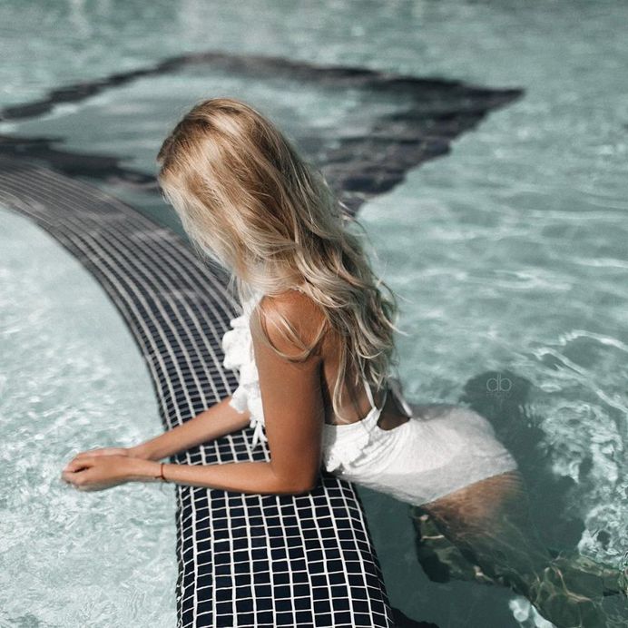 Vibrant Fashion and Glamour Photography by Denis Bliznuk