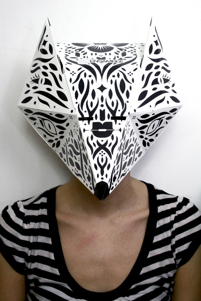 OUT-FOX-paper-toy-201513.jpg