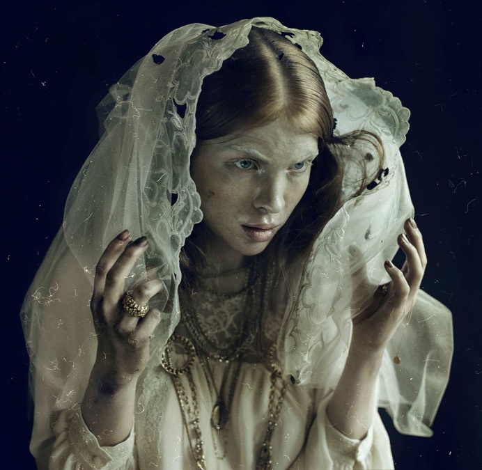 Analog Fine Art Photography by Nicol Vizioli