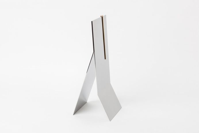 I'll Be Your Mirror – Minimalissimo #minimalism #productdesign #industrialdesign #mirror