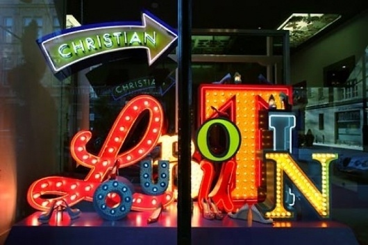 check-me-out.co.uk #circus #neon