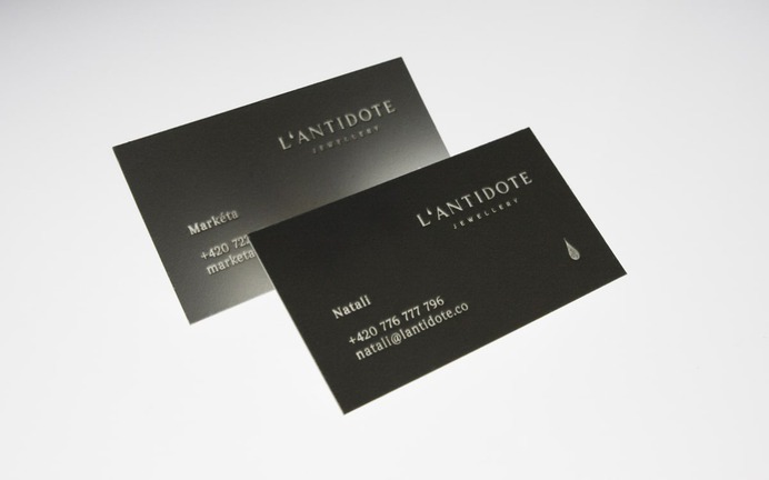 L'Antidote jewelry branding - Mindsparkle Mag Mikina Dimunova created a sleek and elegant branding for "L'ANTIDOTE JEWELLERY" based in Prague. #packaging #identity #branding #design #color #photography #graphic #design #gallery #blog #project #mindsparkle #mag #beautiful #portfolio #designer