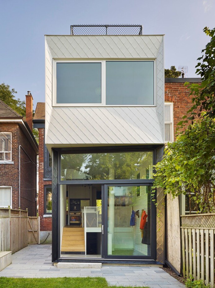 Victorian Era Home in Toronto Gets Two-Storey Modern Addition