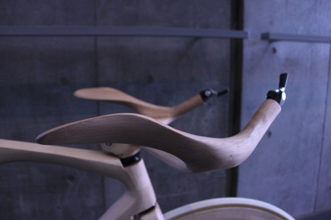 YojiroOshima WoodBike handlebarDetail.jpg #bicycle #wood #bike