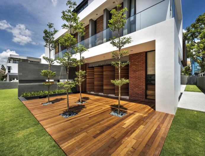Modern Luxurious Townhouse Located in Singapore - #architecture, #house, #home, #interior, #homedecor,