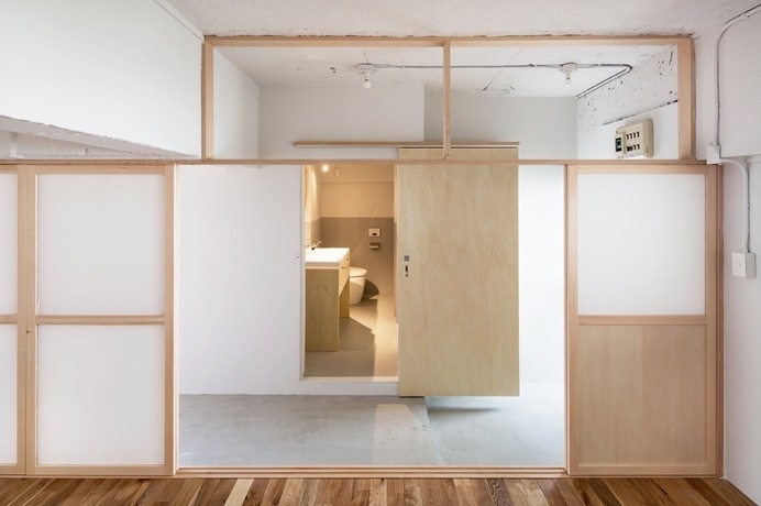 House in Roka-koen by Camp Design inc. #interior #design #minimal #minimalism