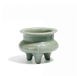 Important Incense Burner #porcelain