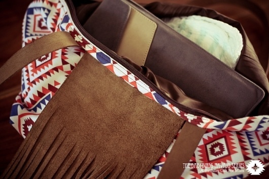 The Babybirds » Navajo Series – A Birthday Gift For Mum #pattern #navajo #design #illustration #bag #native